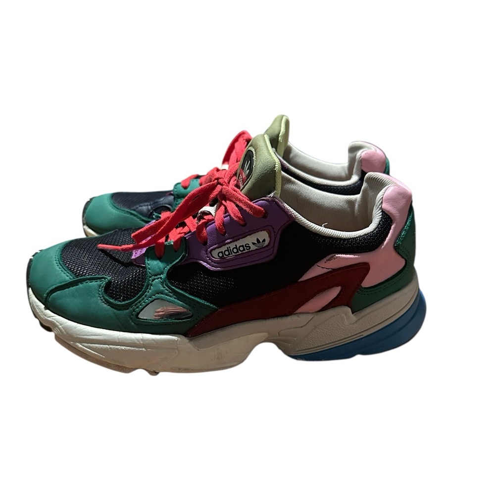 Adidas Falcon